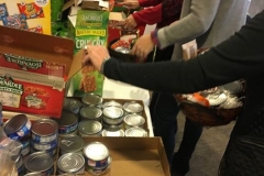 2016-Food-Basket -Drive (7)